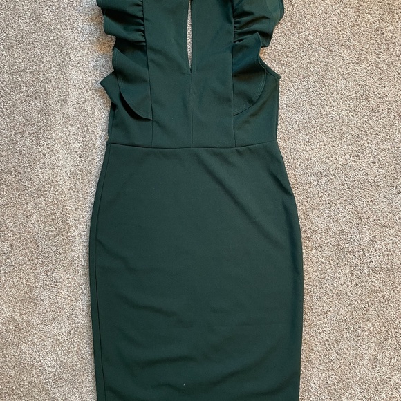 Forest Green Ruffle Sleeveless Maternity Dress - Picture 3 of 4
